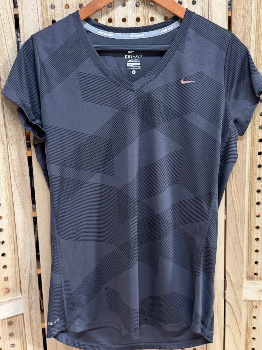 Nike Dri Fit Running Shirt Women’s Large Black Athletic Top Workout